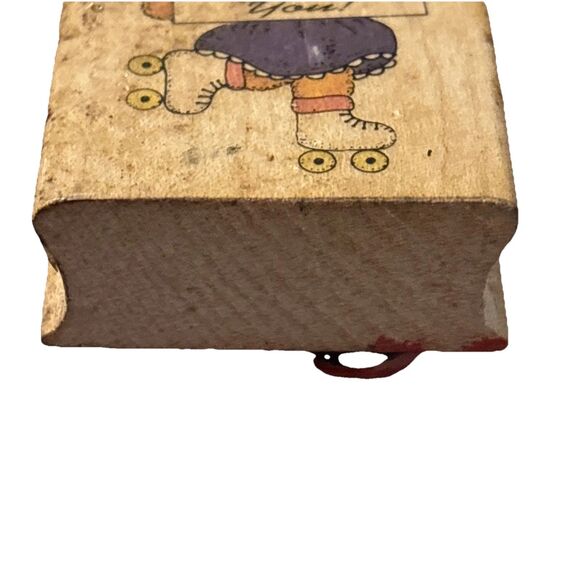 Noteworthy Rubber Stamp Girl Bear Holding Thank You Sign 2 Inches - Picture 2 of 9